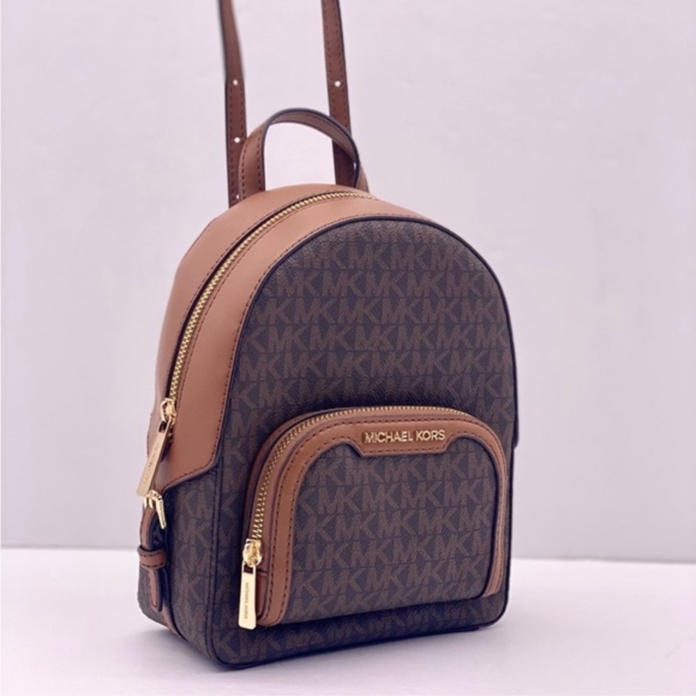 Michael Kors Jaycee XS MINI Convertible Backpack Crossbody